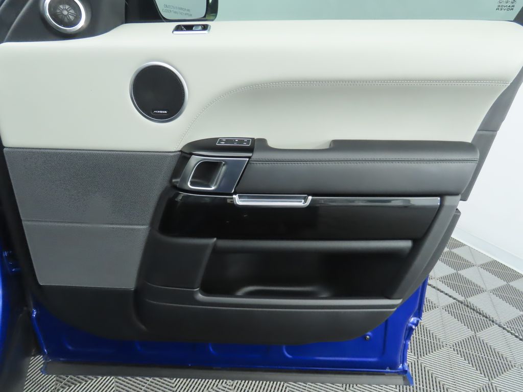 Thumbnail: 2021 Land Rover Range Rover Sport - 26