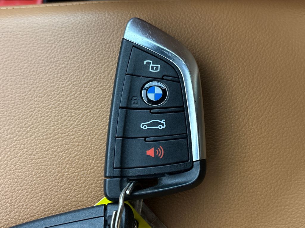 Certified Used 2022 Black BMW xDrive30i image 33