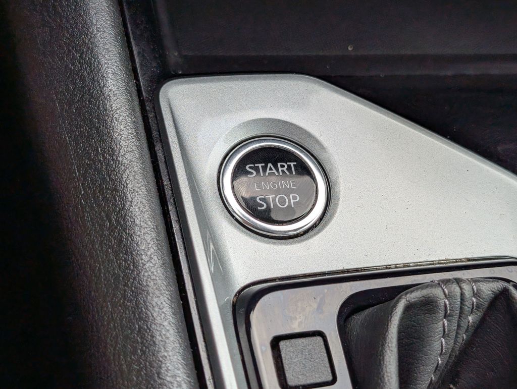 Used 2024 Nissan Altima Sedan