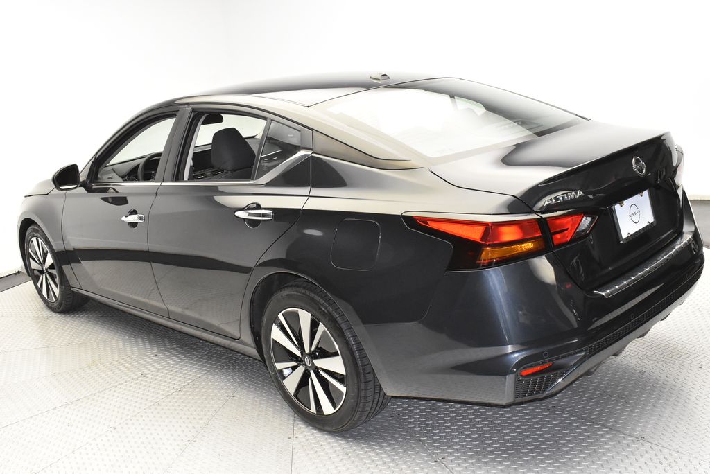 2022 Nissan Altima SV 7