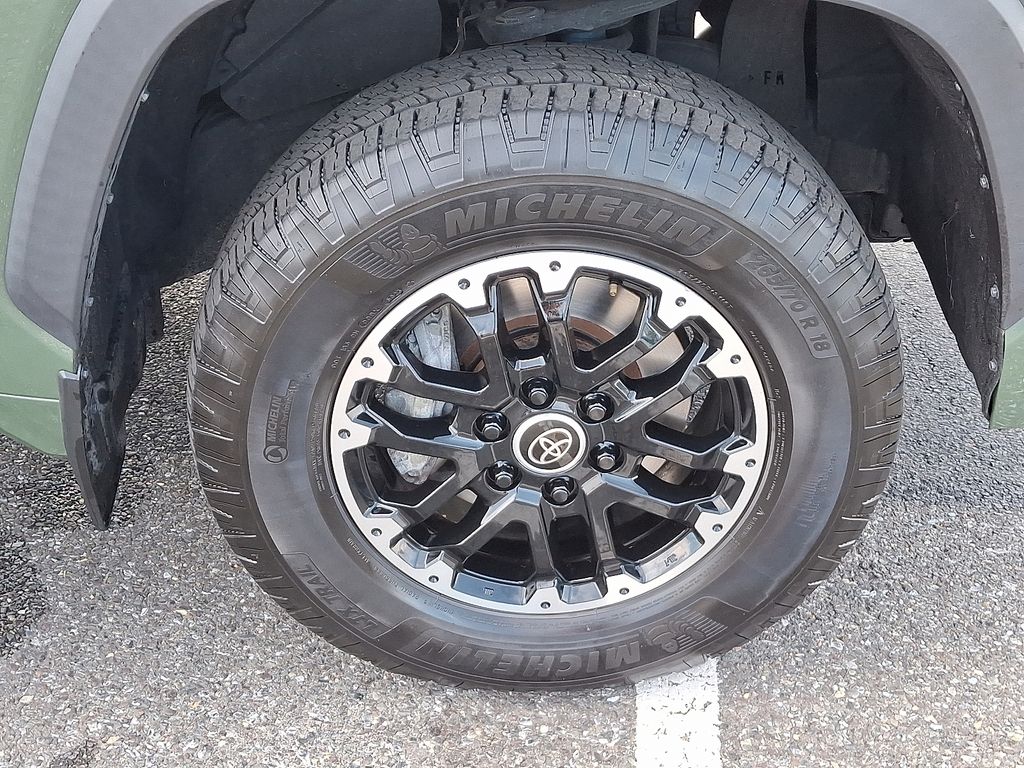 Thumbnail: 2022 Toyota Tundra - 8