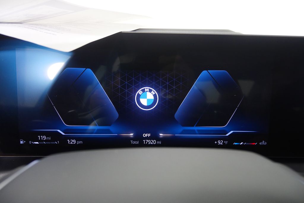 Thumbnail: 2024 BMW 3 Series - 22