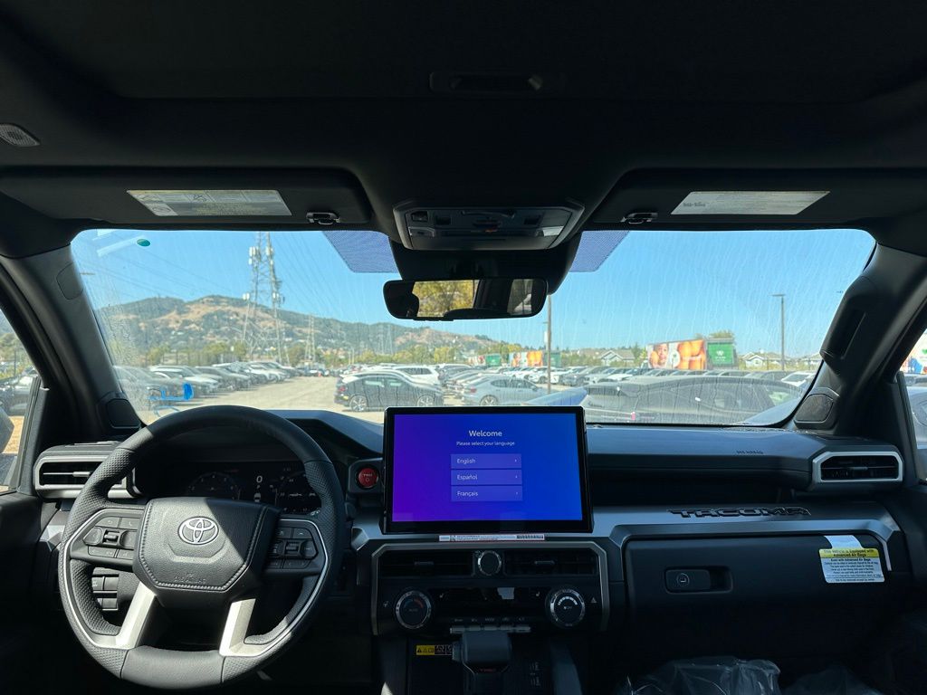 2025 Toyota Tacoma TRD Off-Road Double Cab photo 6