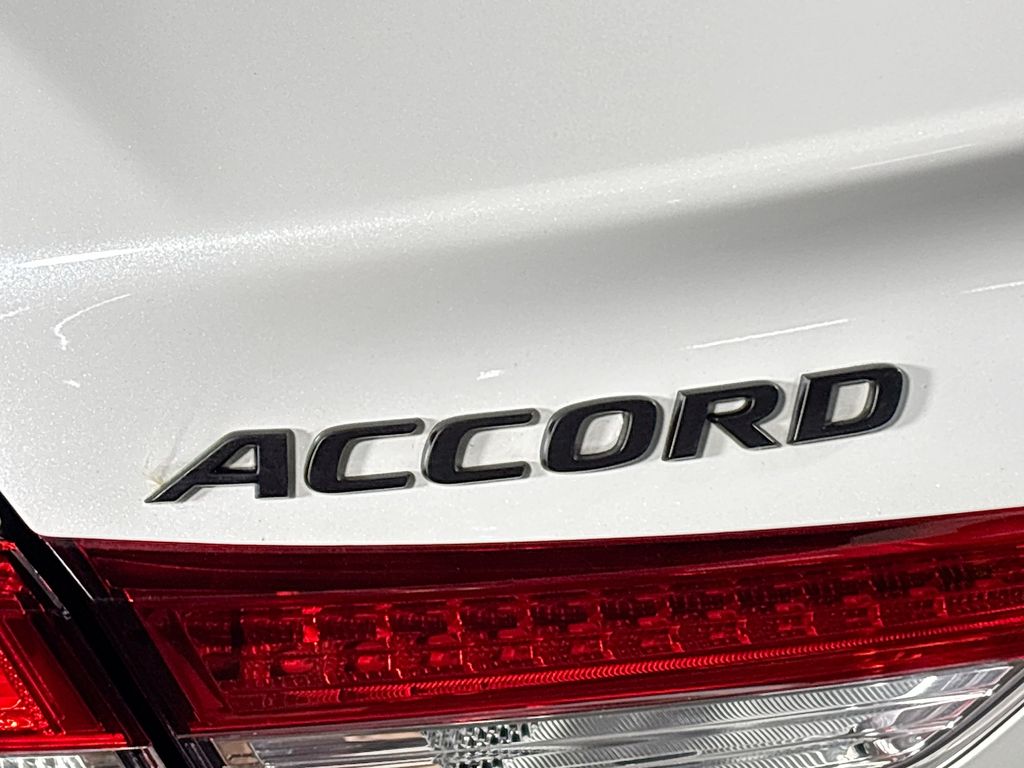 2021 Honda Accord Touring 2.0T