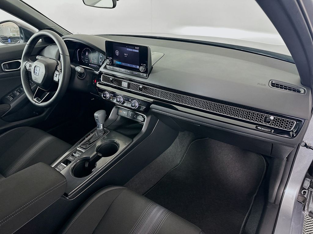 2025 Honda Civic Sport 27