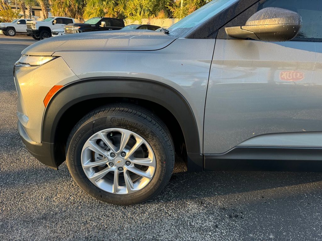 2025 Chevrolet TrailBlazer LS 11