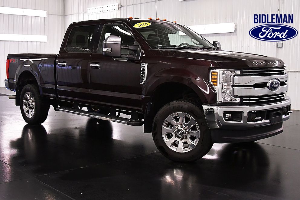 Magma Red Metallic 2018 Ford F-250 Super Duty Lariat Crew Cab 4WD Pickup Truck Four-Wheel Drive 6-Speed Automatic