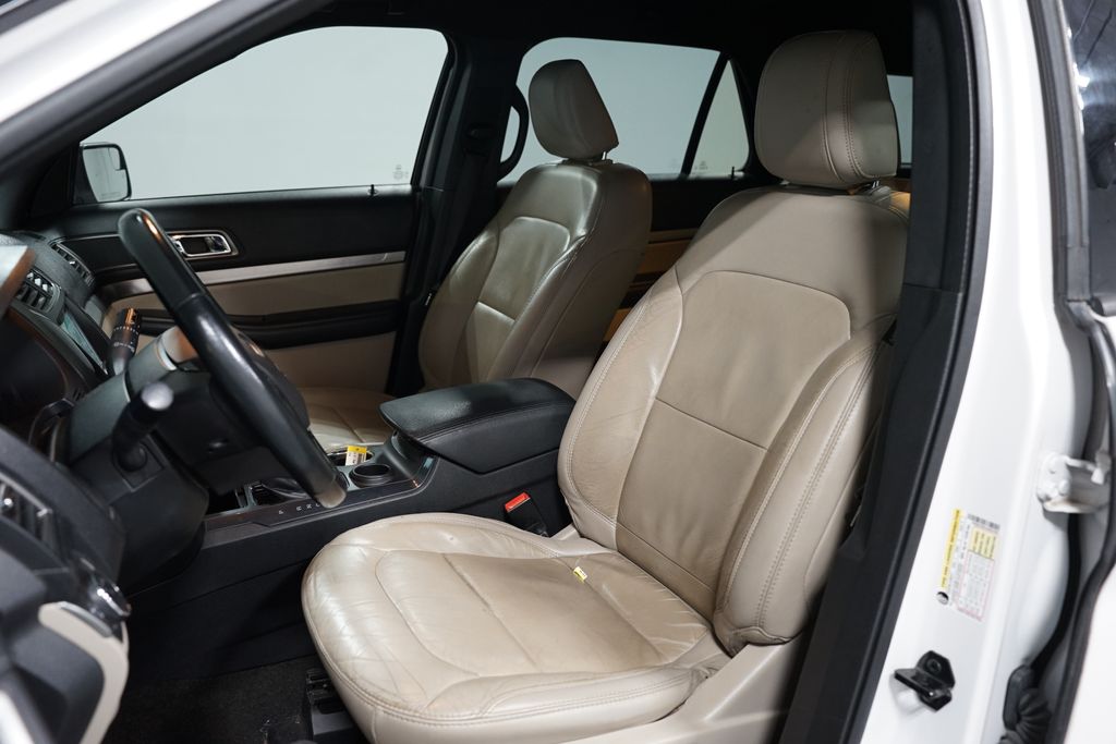 Thumbnail: 2018 Ford Explorer - 6