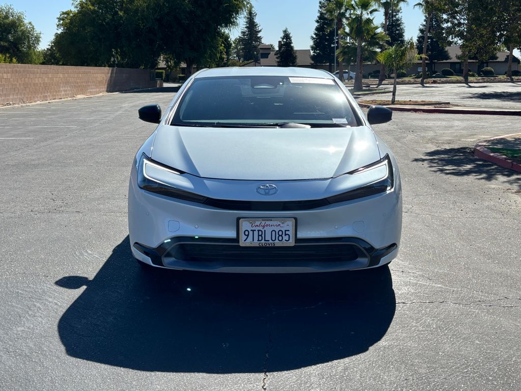 Thumbnail: 2024 Toyota Prius - 2