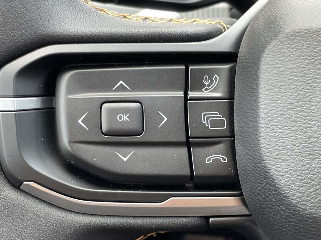 New 2026 Black Jeep Laredo image 30