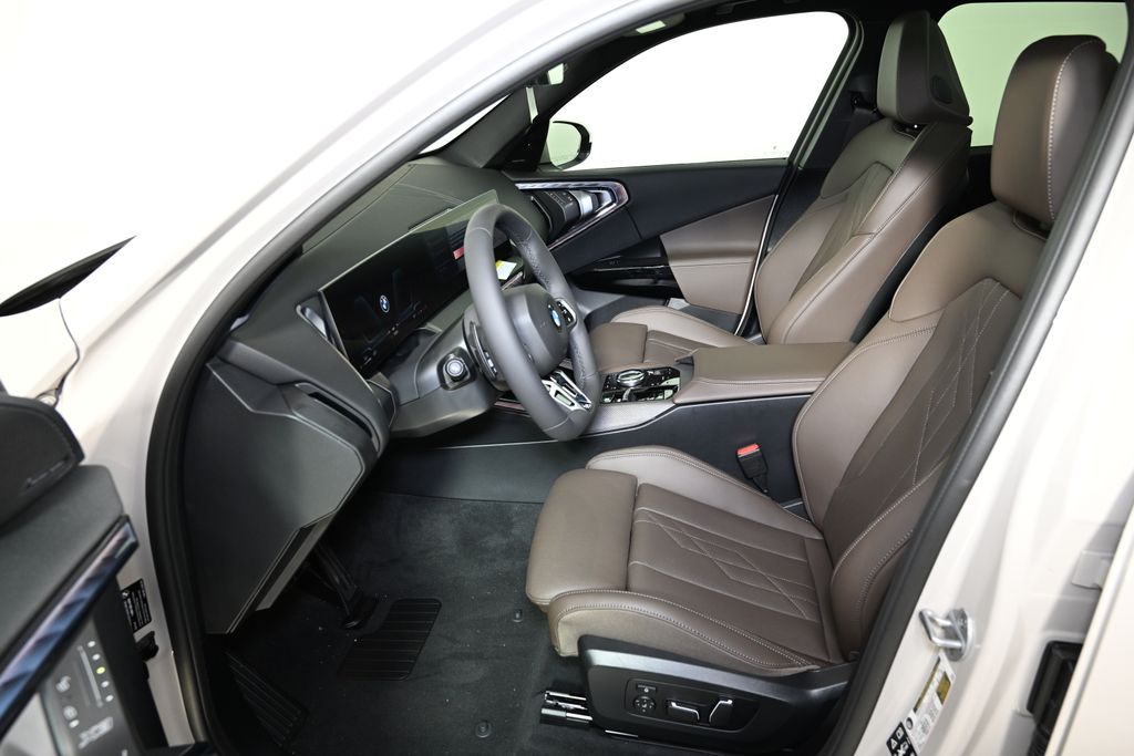 Thumbnail: 2026 BMW X3 - 14