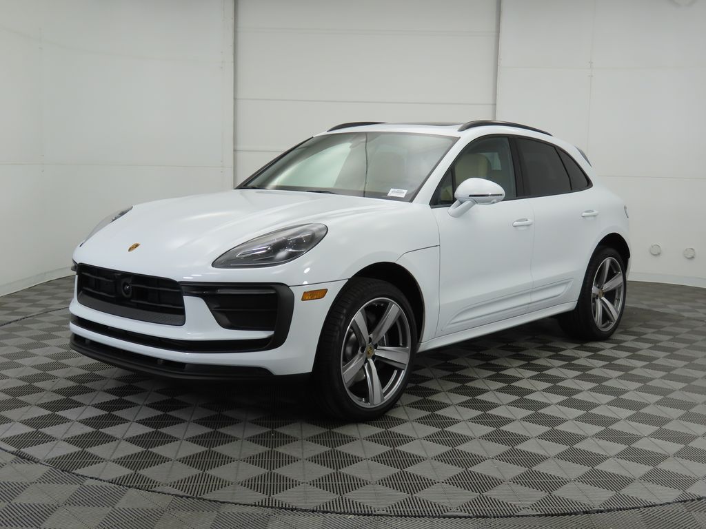 2024 Porsche Macan  -
                Phoenix, AZ