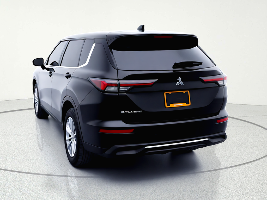 2026 Mitsubishi Outlander ES Black at North Houston Mitsubishi