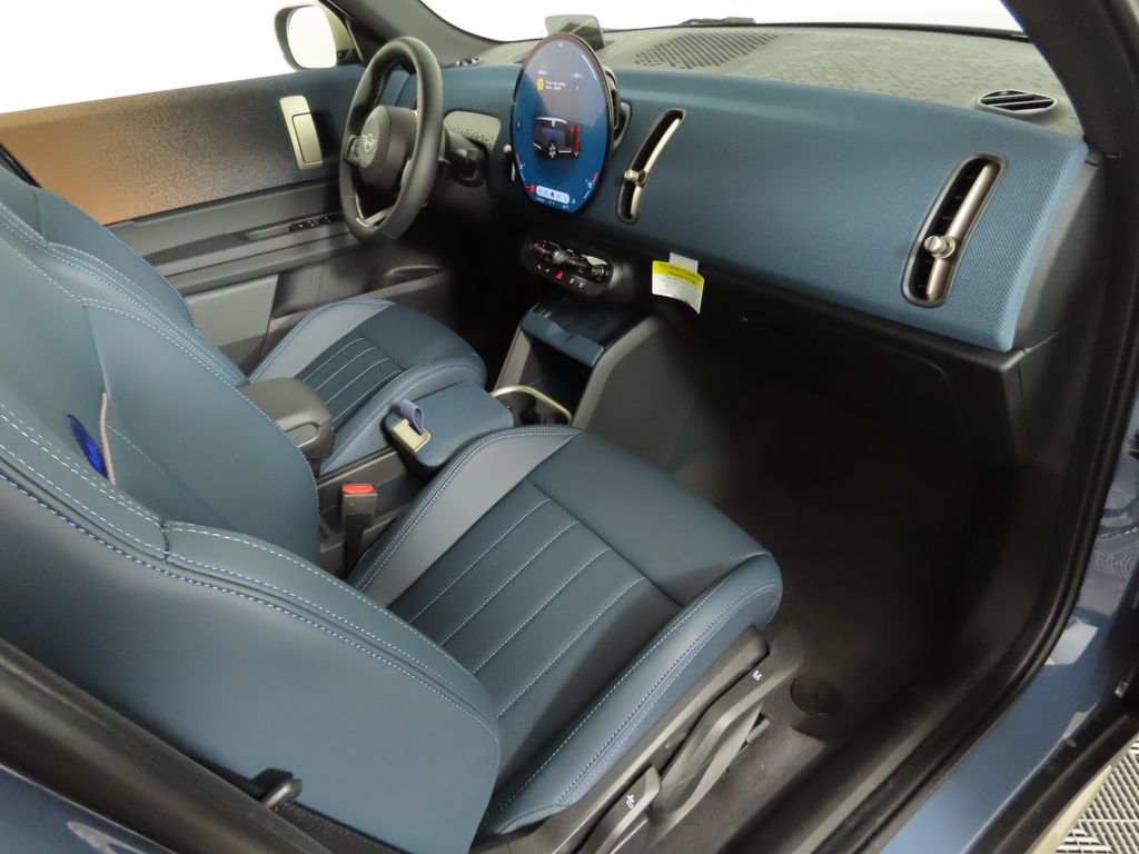 2025 MINI Cooper Countryman Signature 20