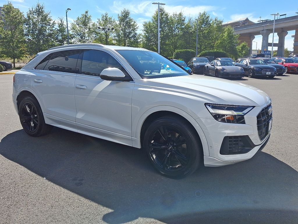 Thumbnail: 2019 Audi Q8 - 3