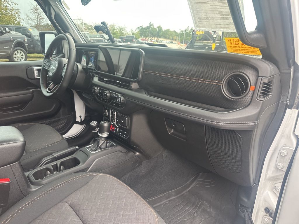 Used Car 2024 Jeep Gladiator  Mojave For Sale Under $50,000 In Austin, Texas