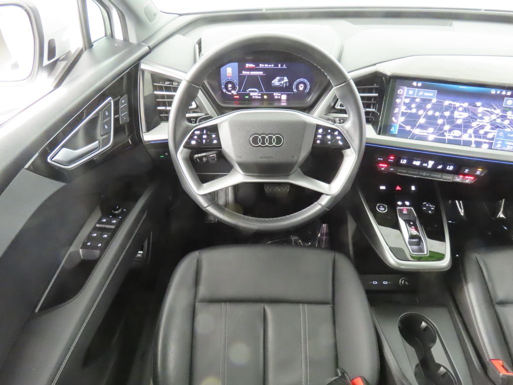 Thumbnail: 2023 Audi Q4 e-tron - 11