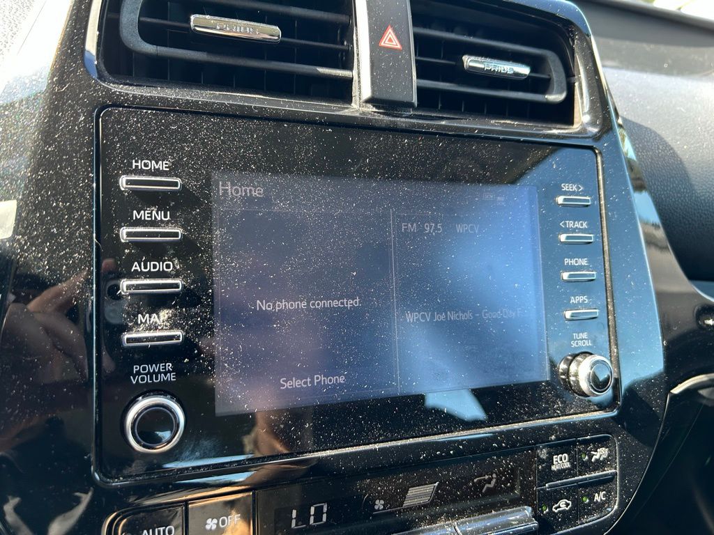 Thumbnail: 2020 Toyota Prius - 23