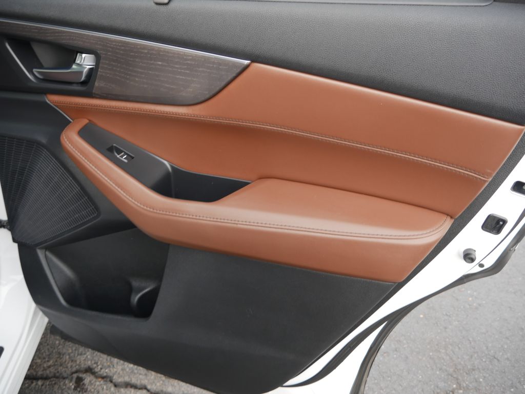 Thumbnail: 2023 Acura MDX - 30