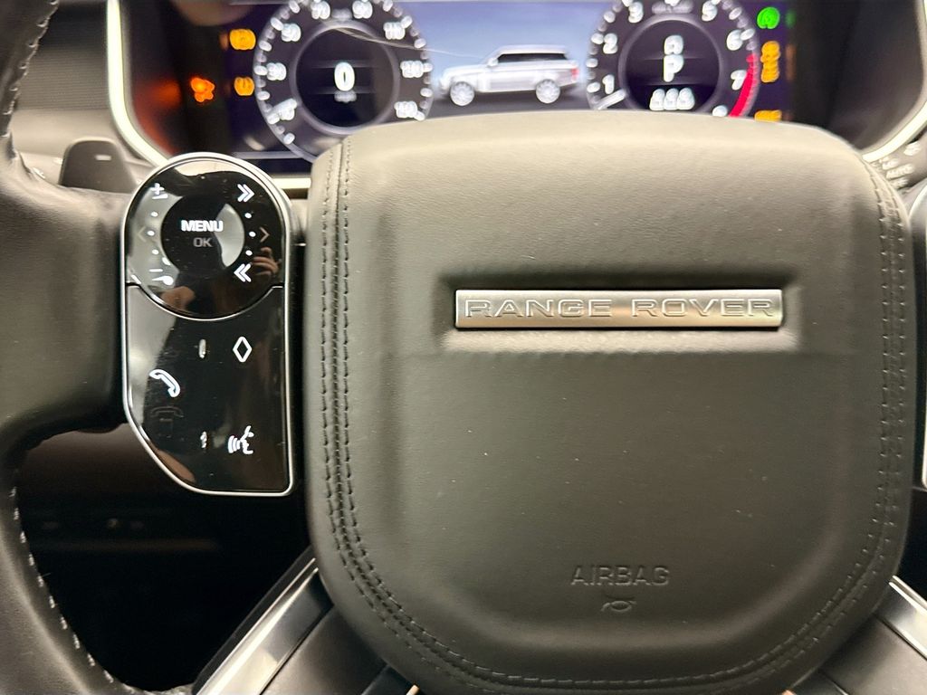Thumbnail: 2022 Land Rover Range Rover - 11