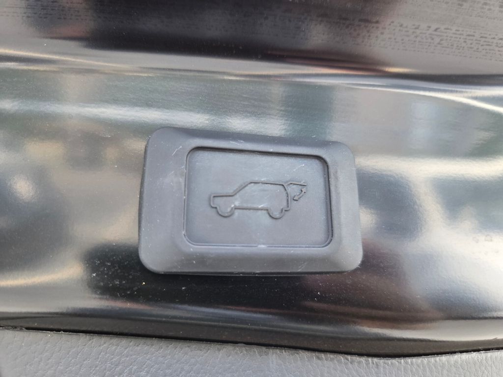 Used 2025 Toyota RAV4 SUV