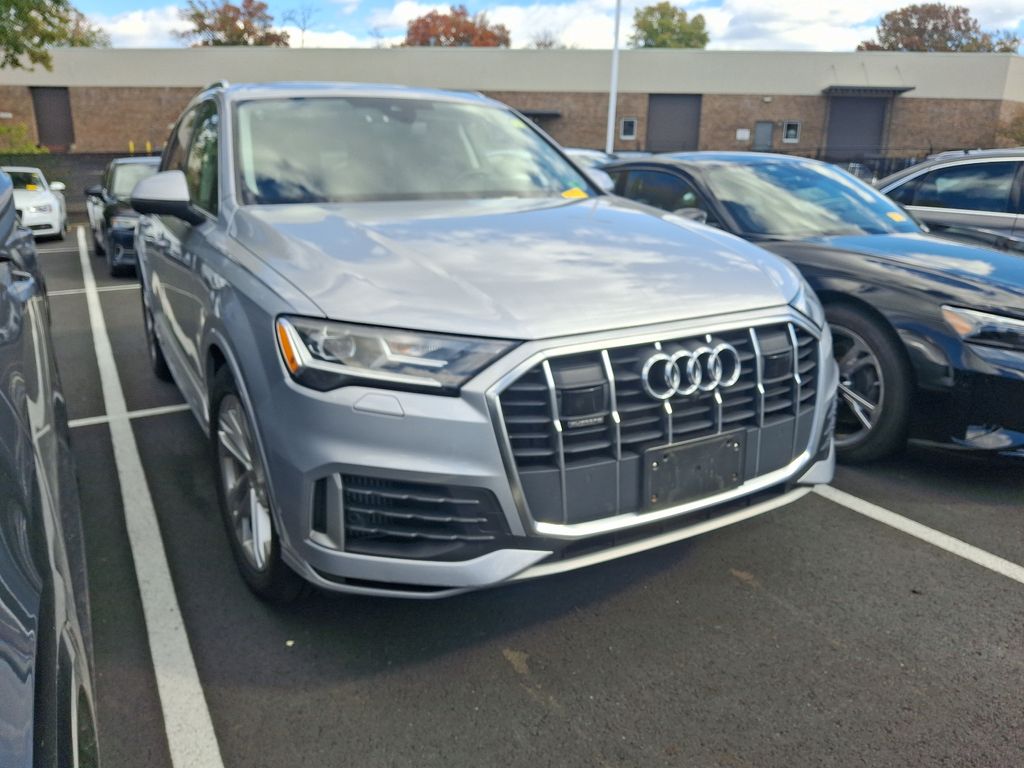 Thumbnail: 2022 Audi Q7 - 3