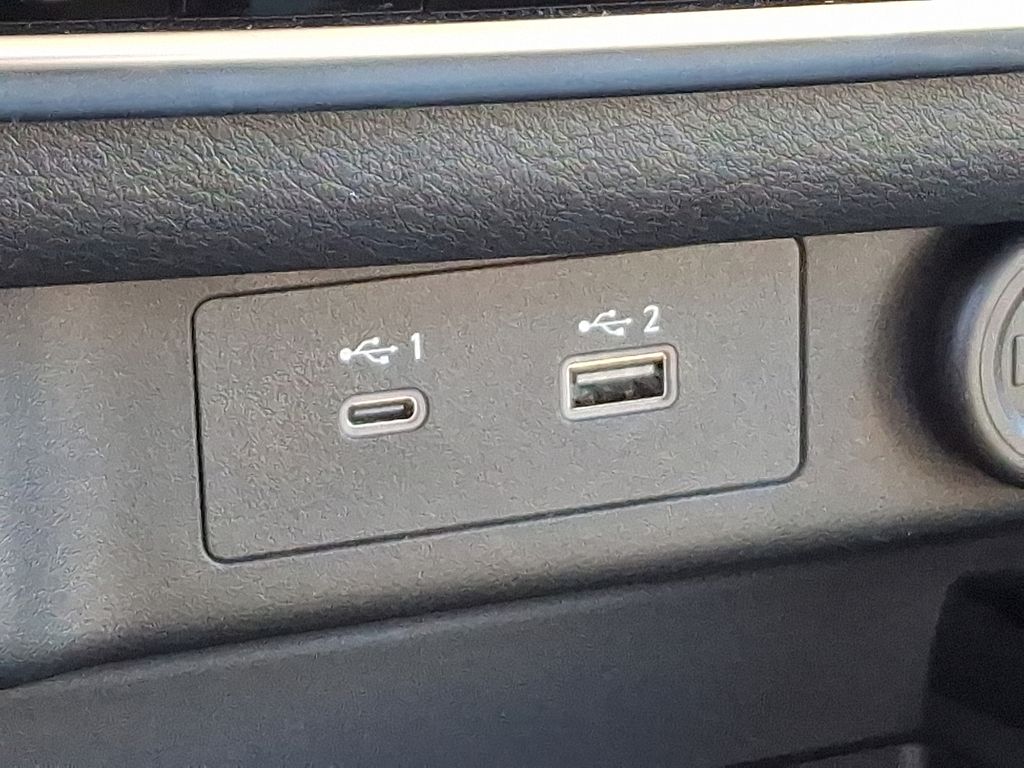 Thumbnail: 2022 Nissan Rogue - 26