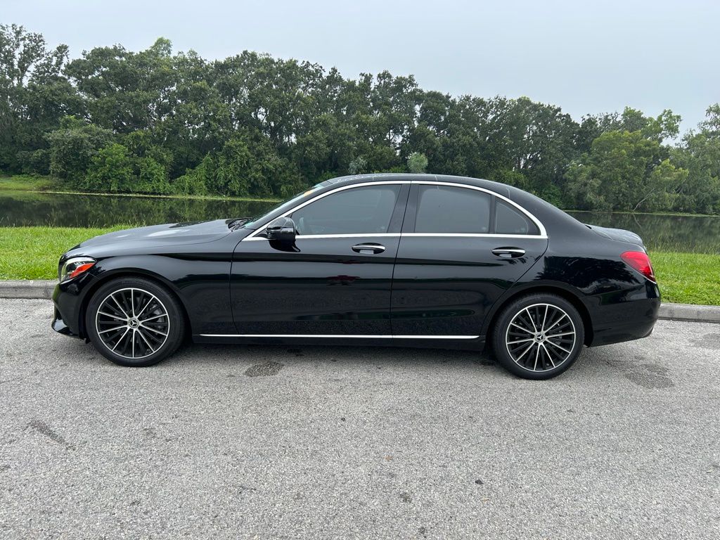 Thumbnail: 2021 Mercedes-Benz C-Class - 2