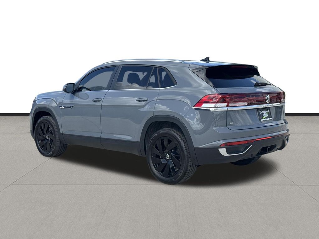2026 Volkswagen Atlas Cross Sport 2.0T SE w/Technology Gray at DeMontrond Auto Country