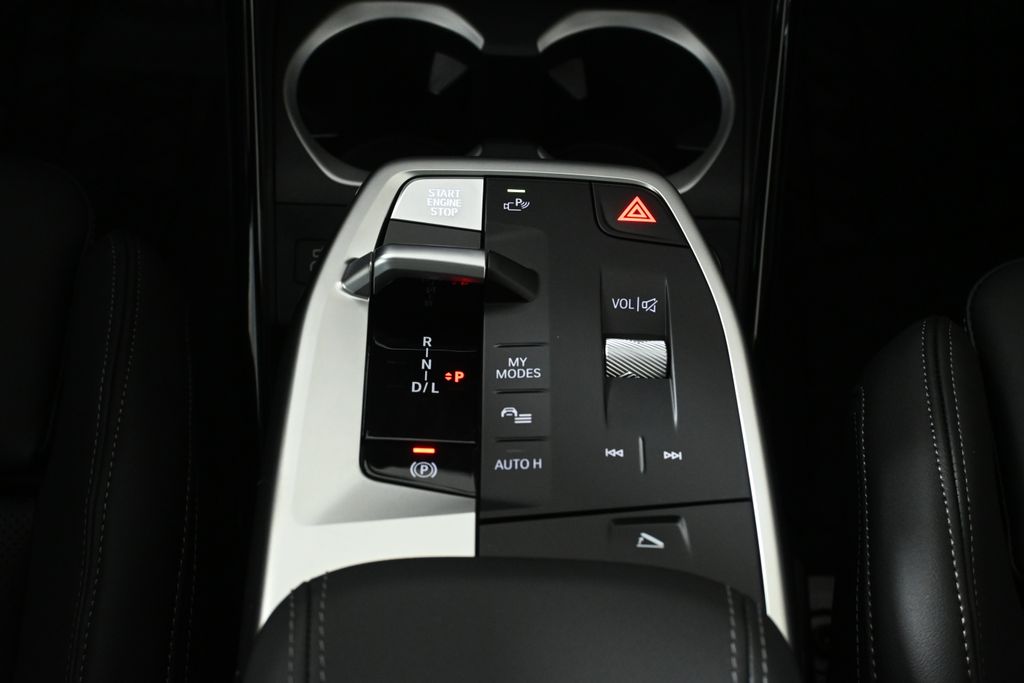 Thumbnail: 2026 BMW X1 - 24