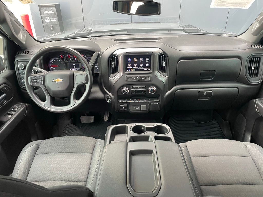 Used 2024 Gray Chevrolet Custom image 11