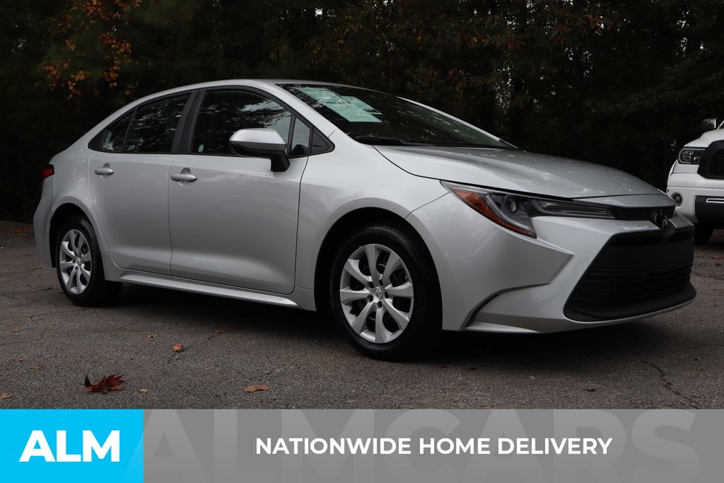2023 Toyota Corolla LE photo 4