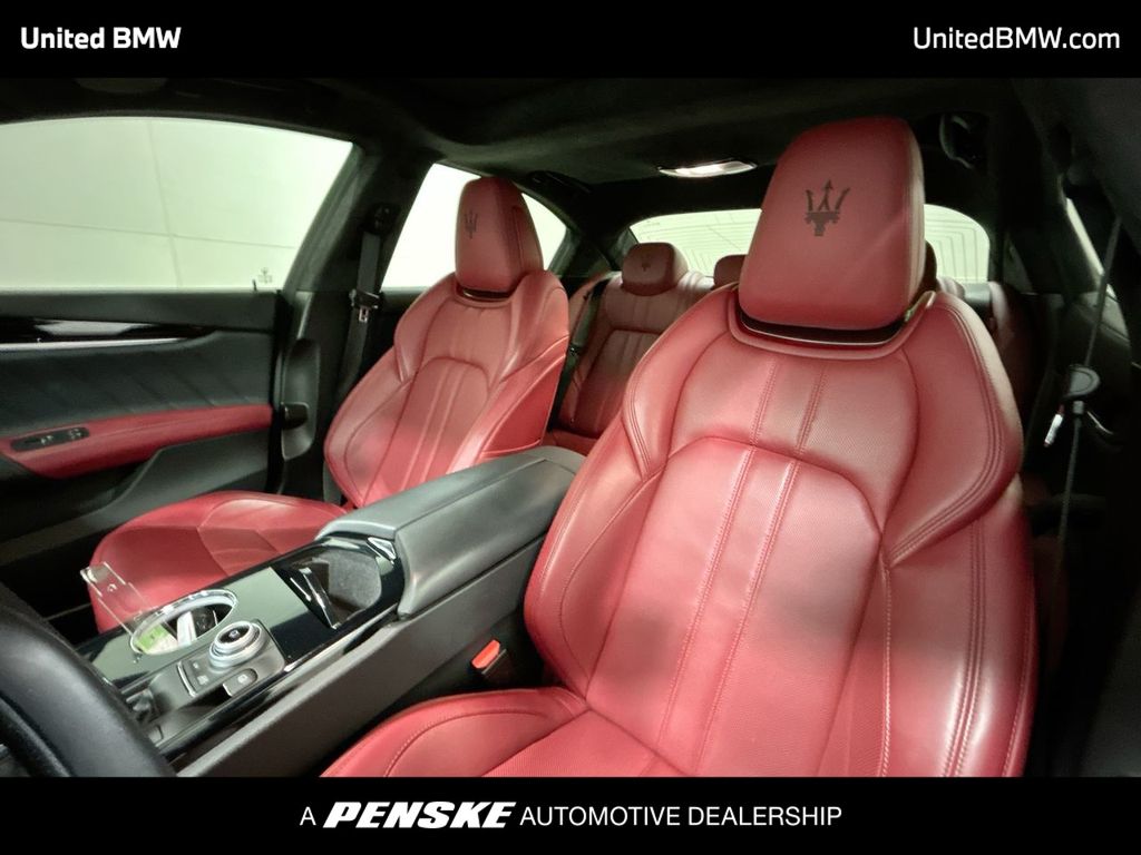 2022 Maserati Ghibli GT 13