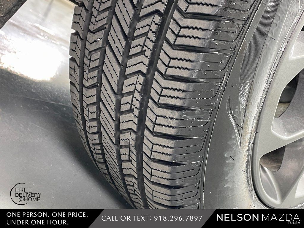 Used 2023 White Ford XLT image 14