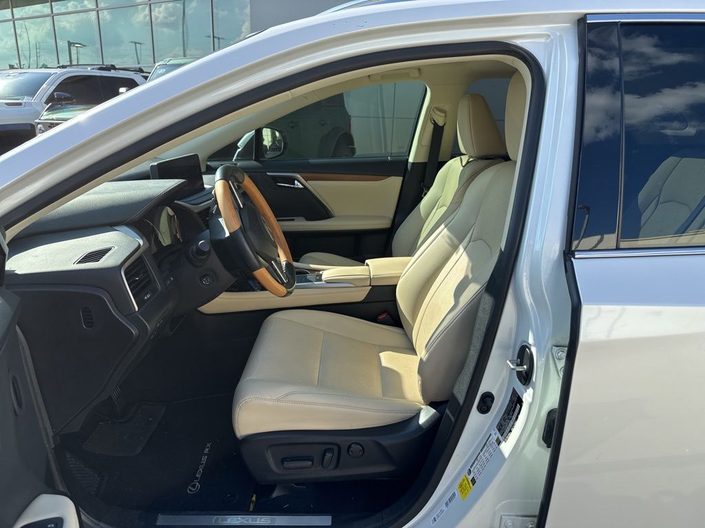 2021 Lexus RX 350 PREMIUM White at Bravo Nissan