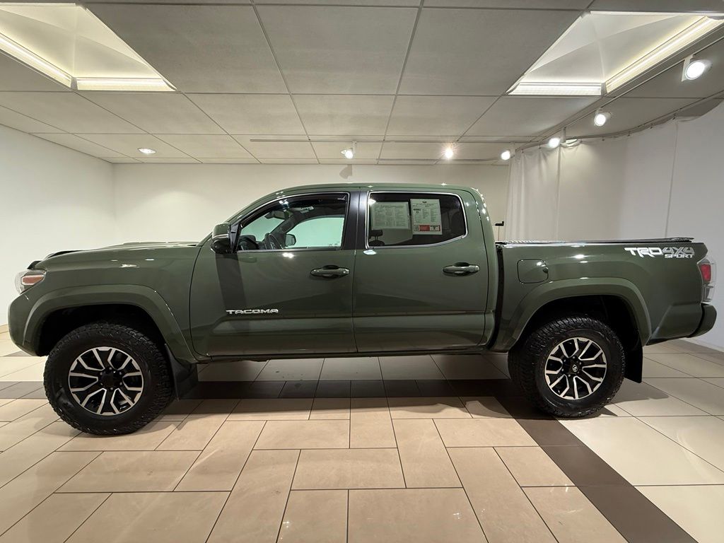 Thumbnail: 2021 Toyota Tacoma - 2
