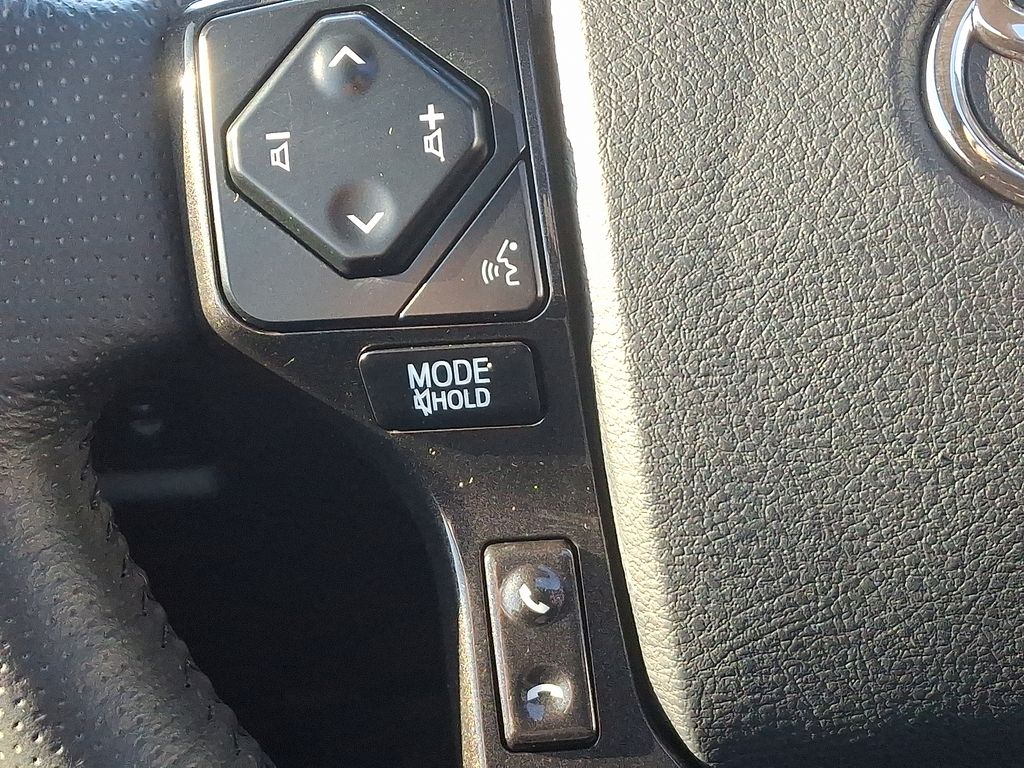 Thumbnail: 2024 Toyota 4Runner - 22