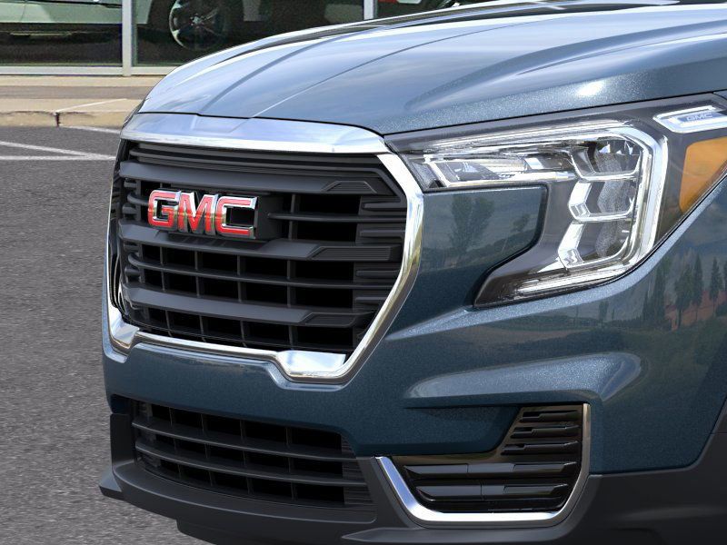 2024 GMC Terrain SLE 13