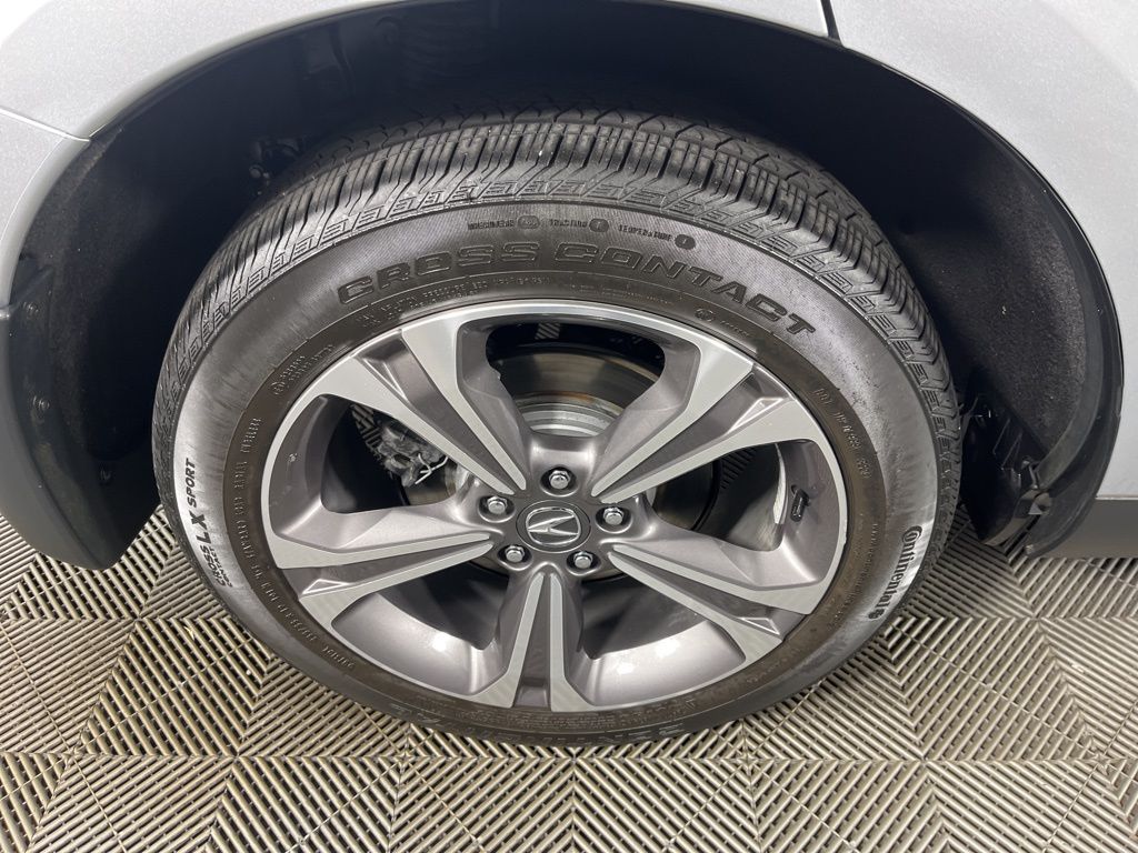 Thumbnail: 2025 Acura RDX - 17