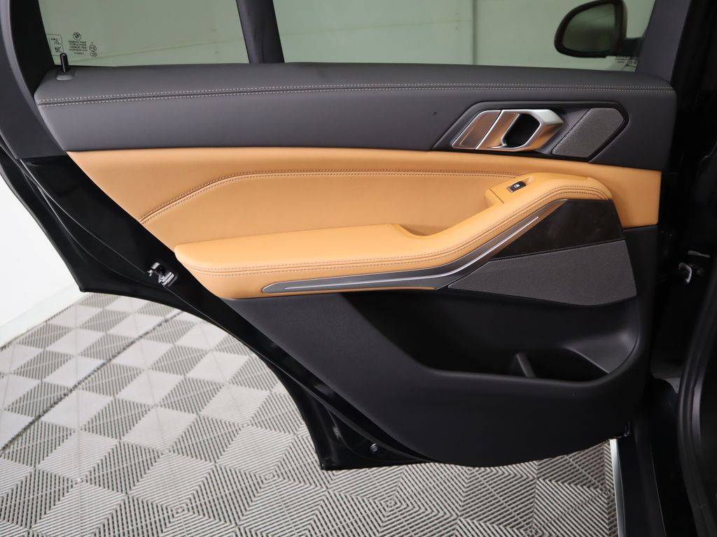 Thumbnail: 2026 BMW X5 - 28