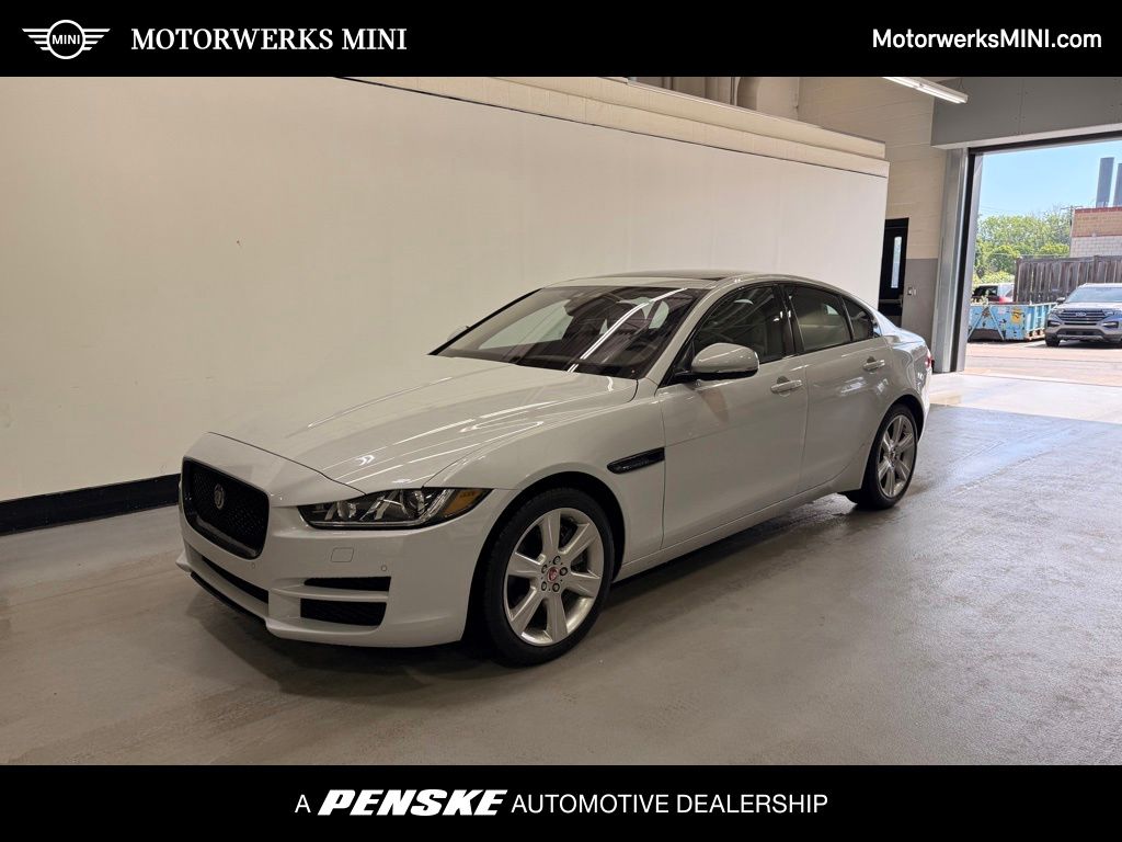 2018 Jaguar XE Prestige -
                  Golden Valley, MN