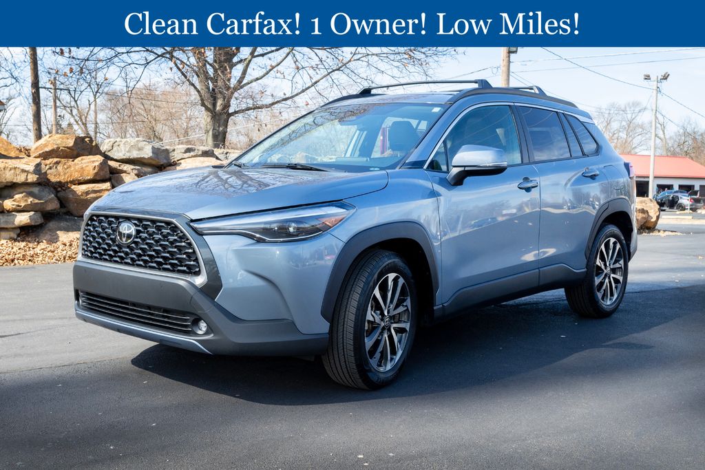 2024 Toyota Corolla Cross XLE AWD