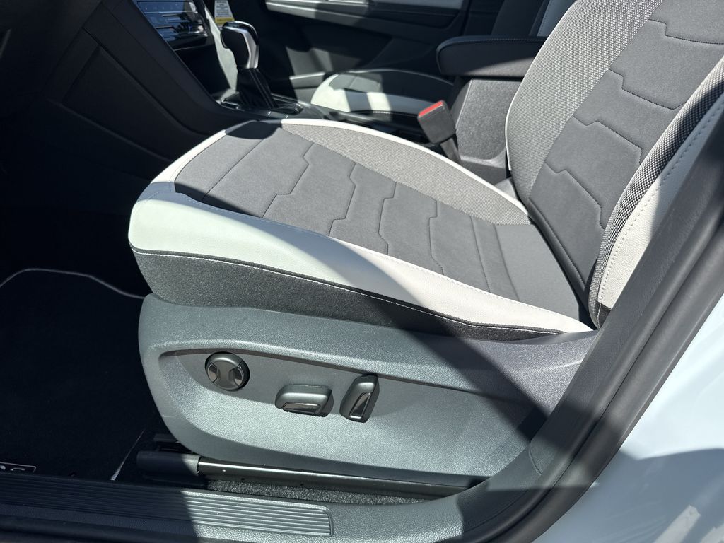 2026 Volkswagen Taos 1.5T SE Gray at DeMontrond Auto Country