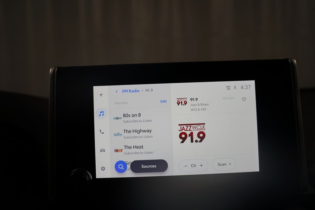 Thumbnail: 2024 Toyota RAV4 - 19