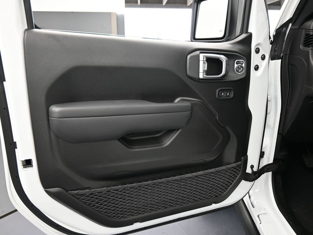 New 2026 bright white clearcoat Jeep Willys image 15