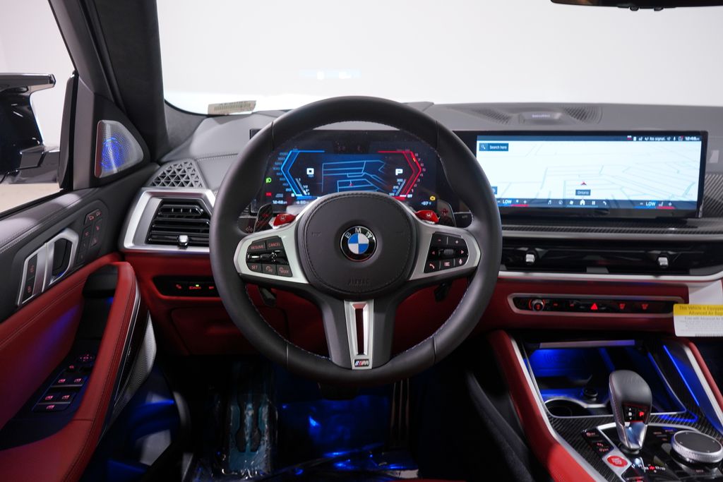 2025 BMW X6 M 12