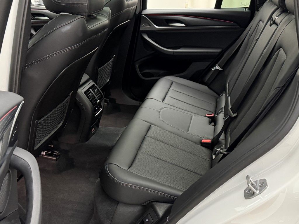2023 BMW X3 xDrive30i 26