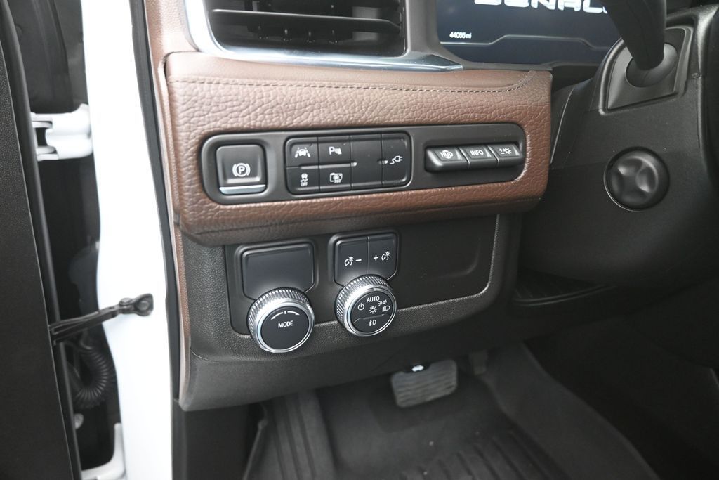 Used 2022 GMC Yukon SUV