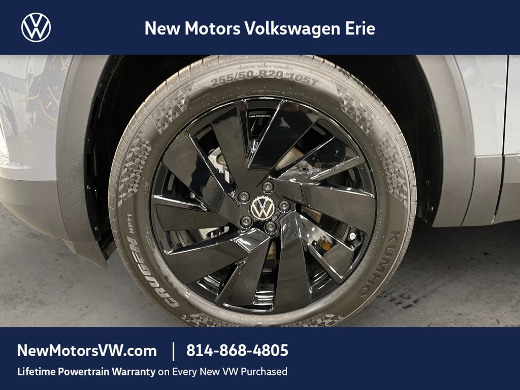 New 2026 Gray Volkswagen 2.0T SE w/Technology image 13