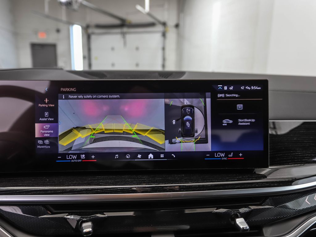 Thumbnail: 2026 BMW X5 - 18